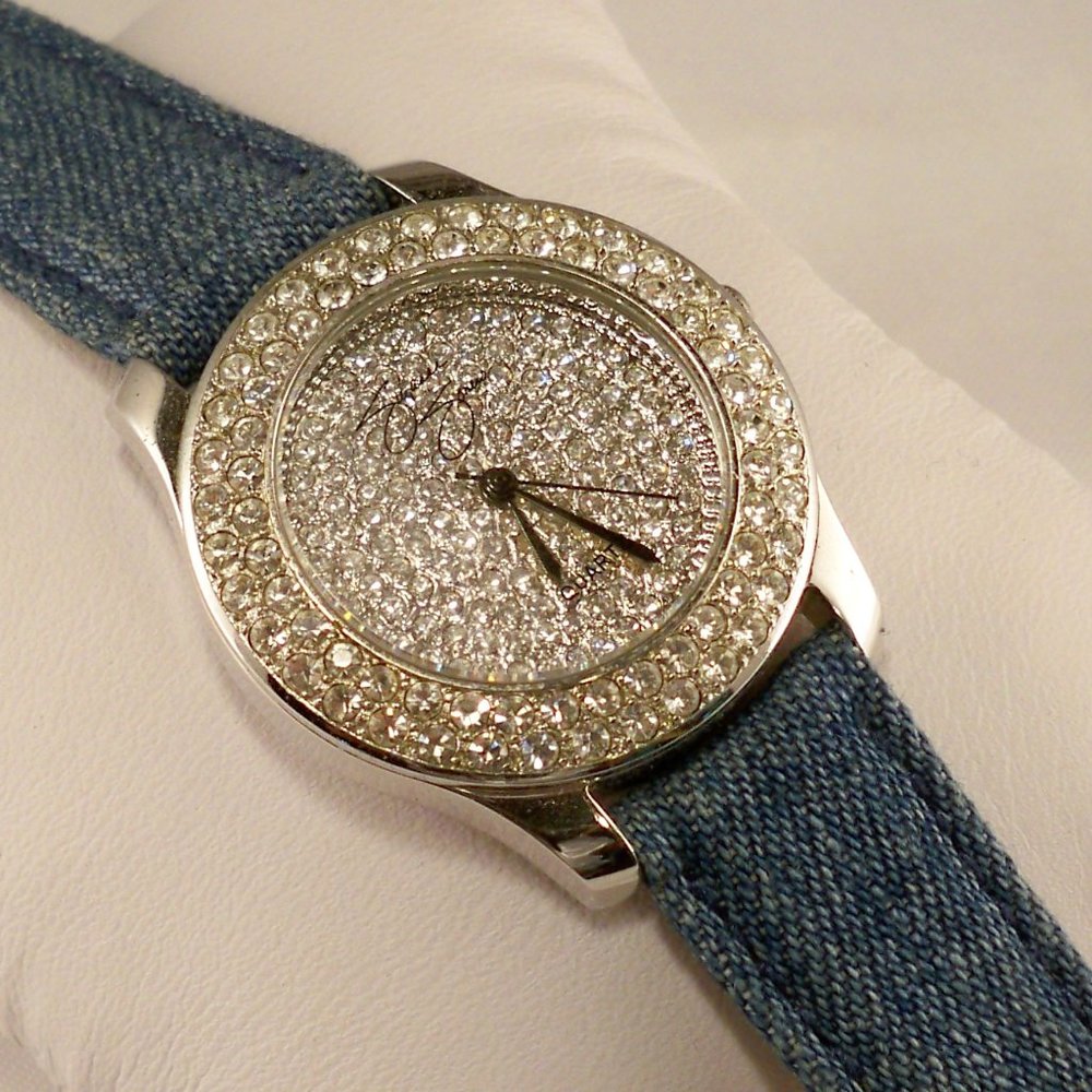 NEW Vintage Suzanne Somers Crystals Blue Jean Band Watch